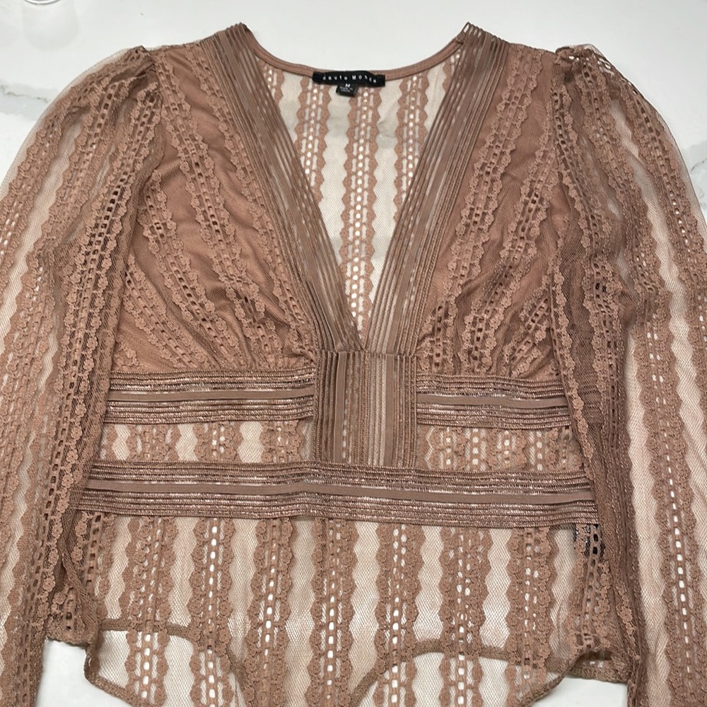 Haute Monde lace bodysuit long sleeve